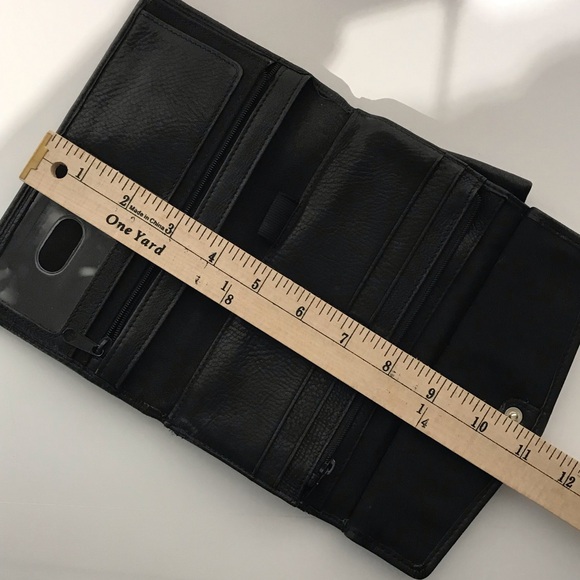 Vintage Fossil Women's Leather Wallet Black Tri Fold Flap Close Zipper Pocket - Picture 16 of 16